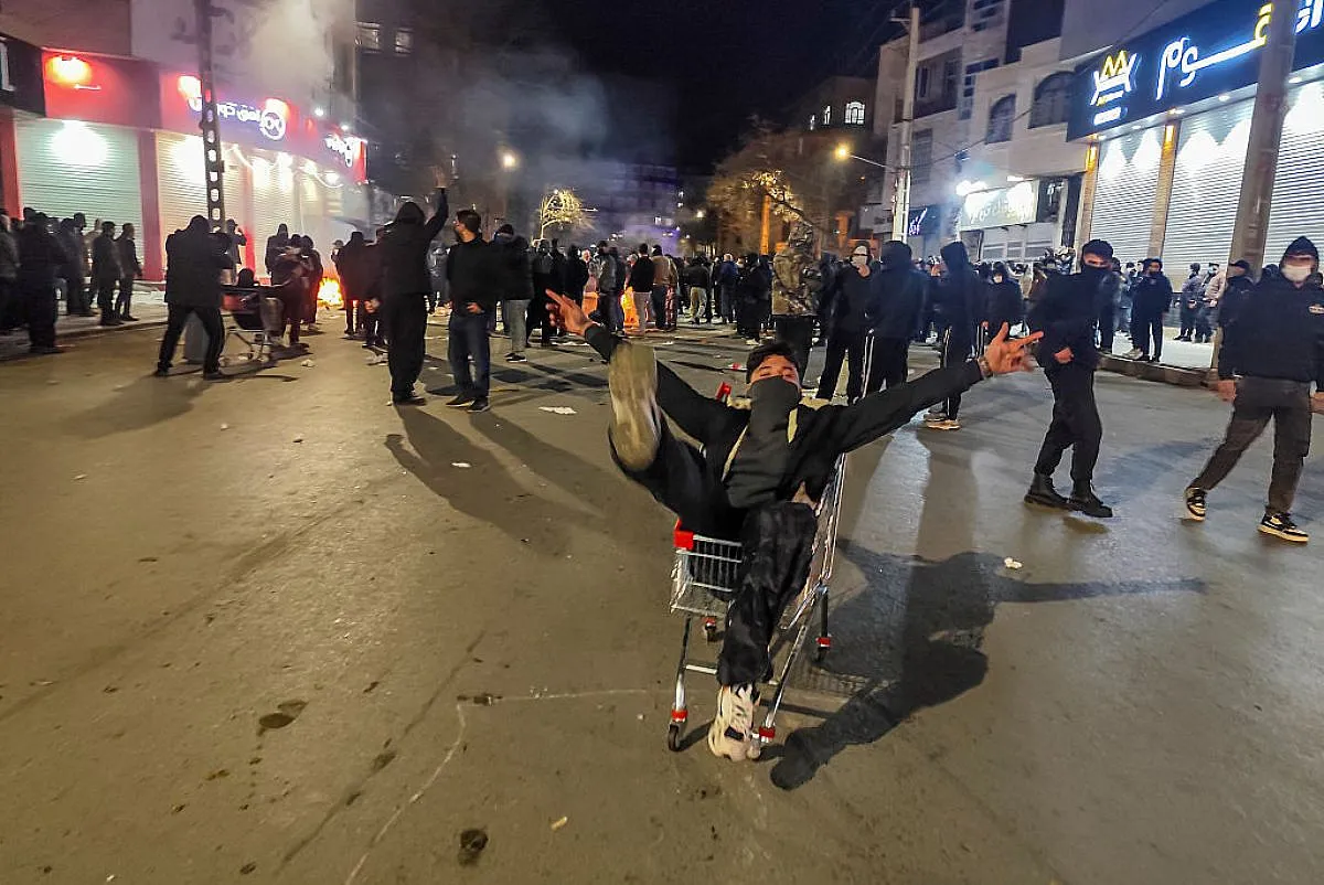 احتجاجات طهران 